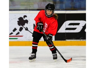 Pingvin játékos a női U14 válogatott összetartásán