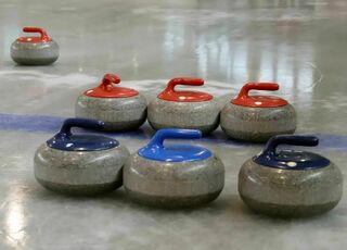 A jég sakkja - Curling bemutató Szombathelyen